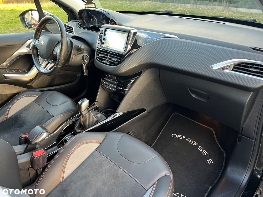 Peugeot 2008 PureTech 110 Stop&Start Crossway - 35