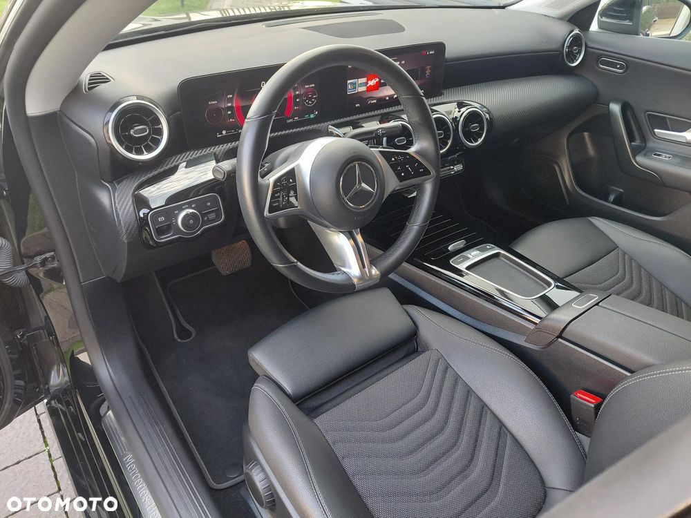 Mercedes-Benz CLA - 8