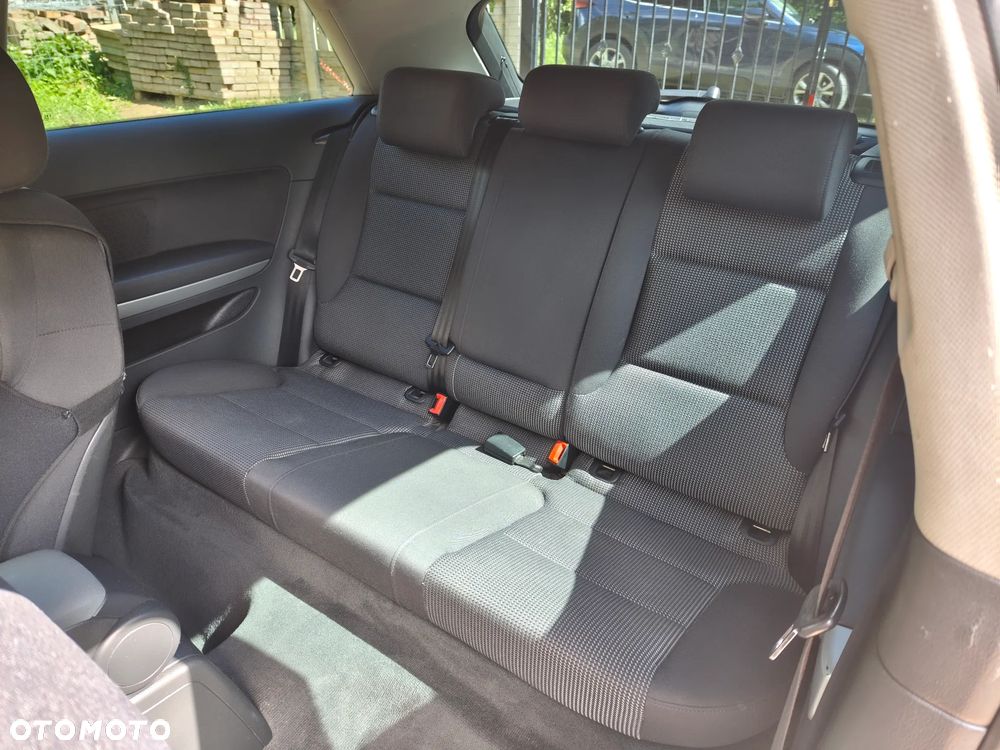 Audi A3 3-drzwiowe 2.0 TDI DPF Ambiente - 12