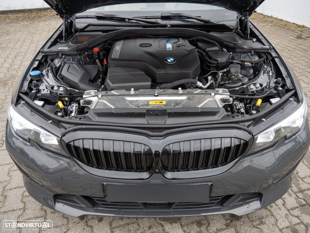 BMW 320 e Aut. Advantage - 45