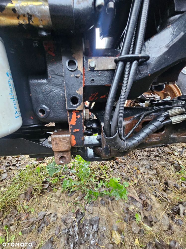 New Holland U2D6 ( w dokumentach) , model handlowy TN 85 FA - 13