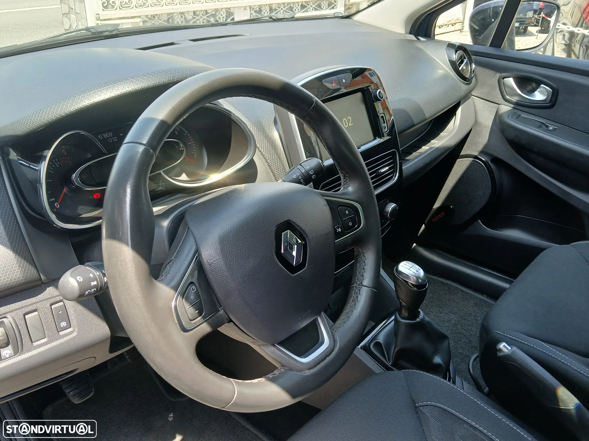 Renault Clio 1.5 dCi Limited - 14