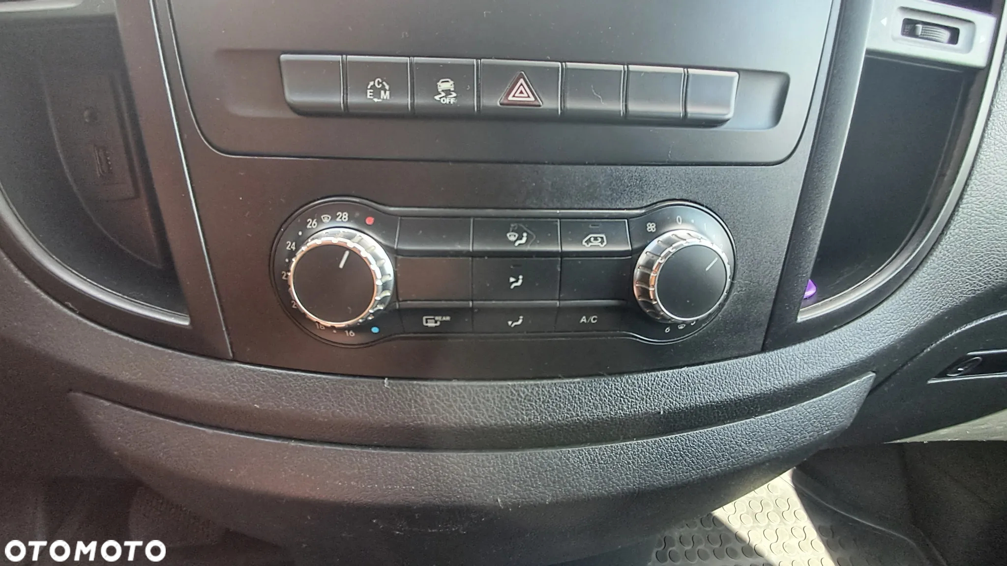 Mercedes-Benz VITO 116 - 23