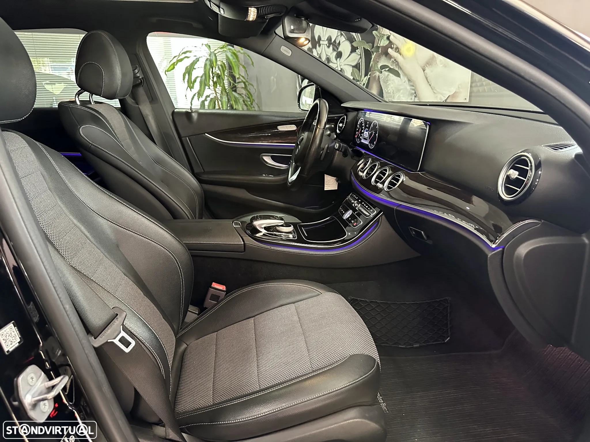 Mercedes-Benz E 220 d AMG Line - 23