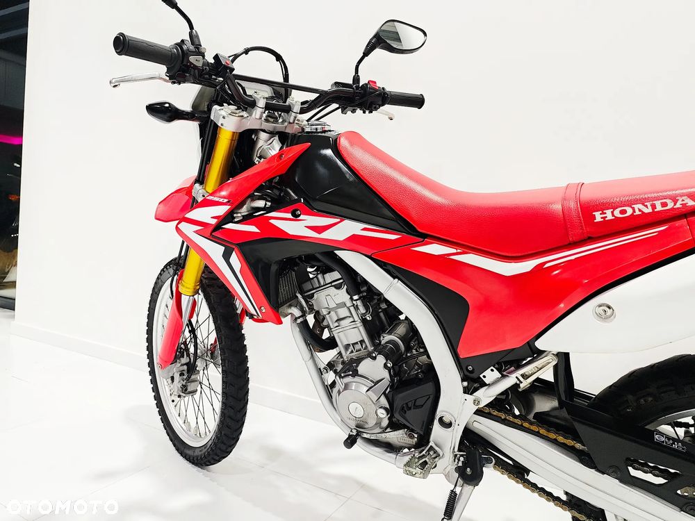 Honda CRF - 16