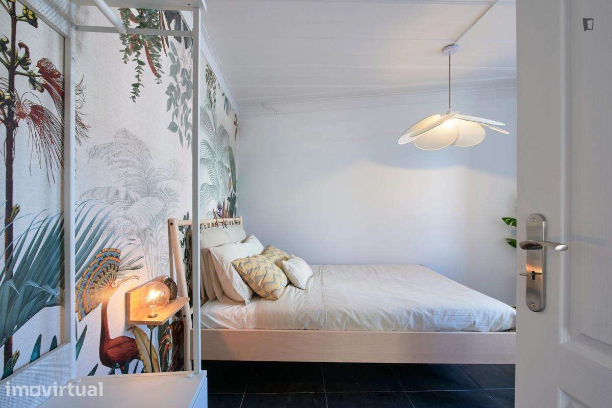 Quarto - localizado em Ajuda Lisbon - Grande imagem: 2/29