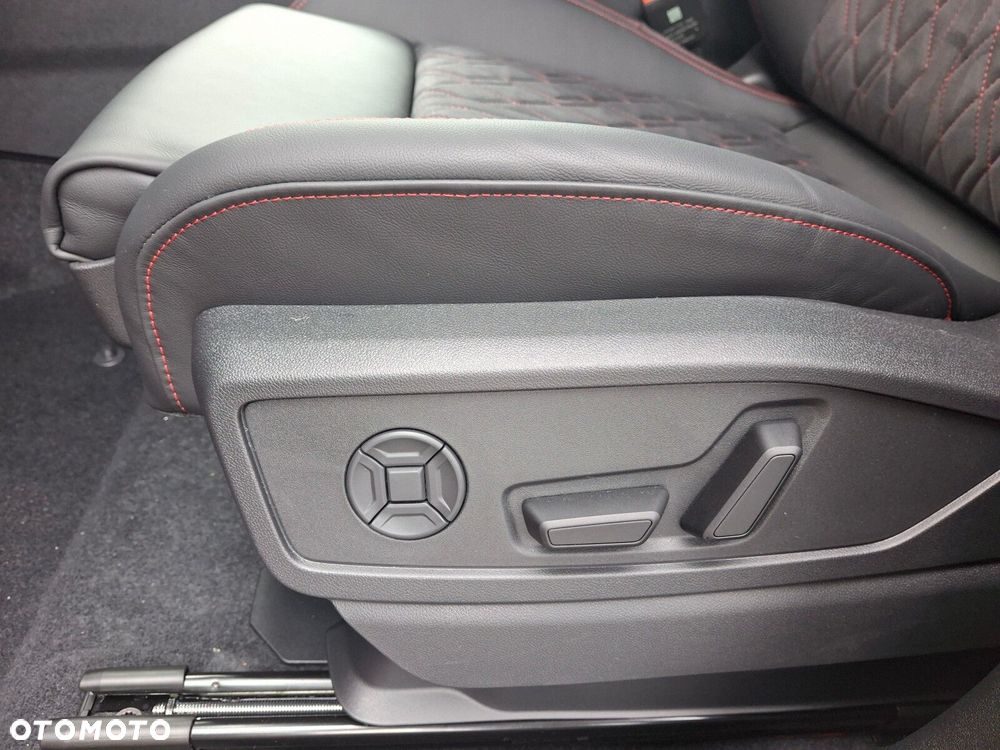 Audi SQ5 - 10