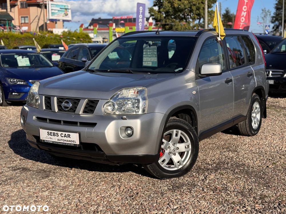 Nissan X-Trail 2.0 4x4 XE - 1