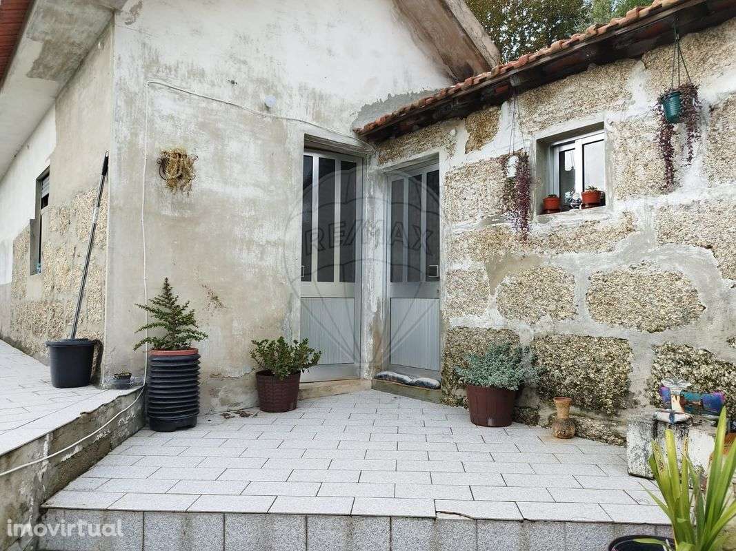 Moradia T2 para venda - Grande imagem: 3/18