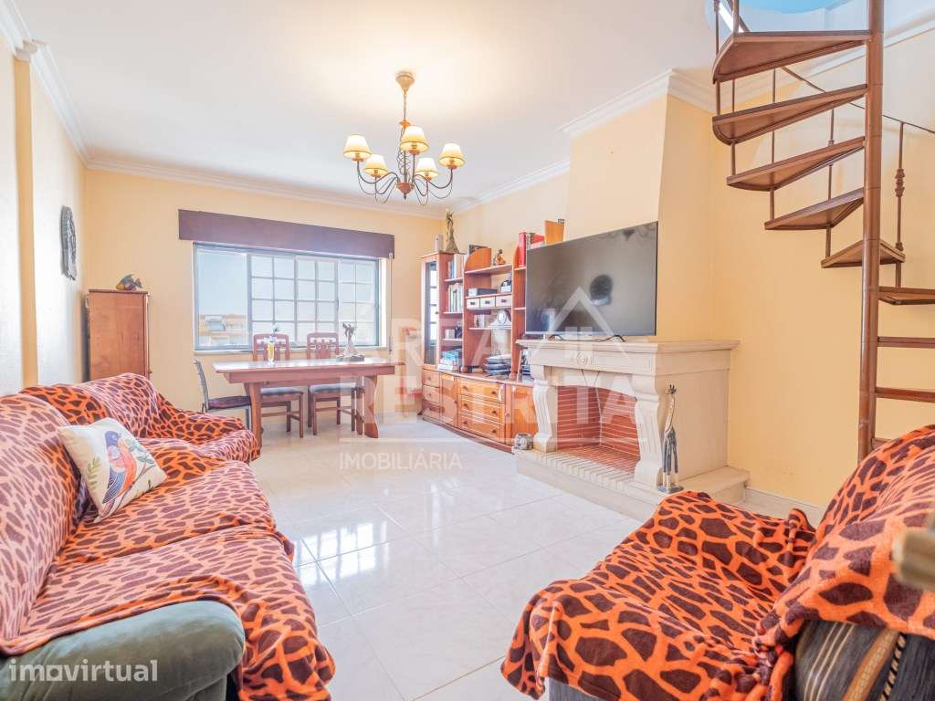 FANTÁSTICO APARTAMENTO T2+1 NA QUINTA DO CONDE - Grande imagem: 2/38