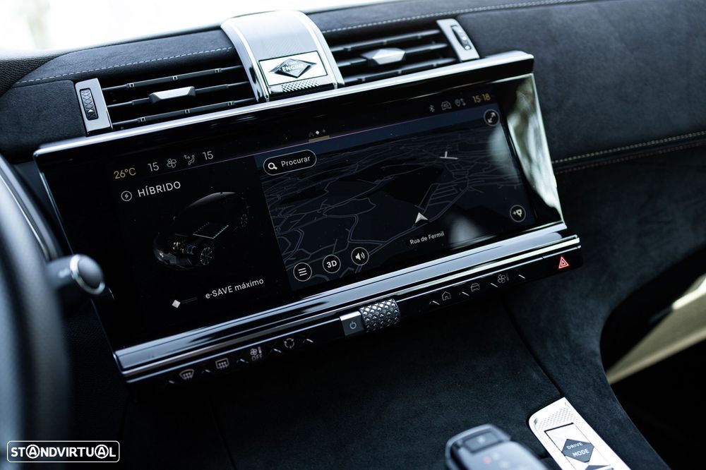 DS DS7 Crossback E-Tense Performance Line EAT8 - 24