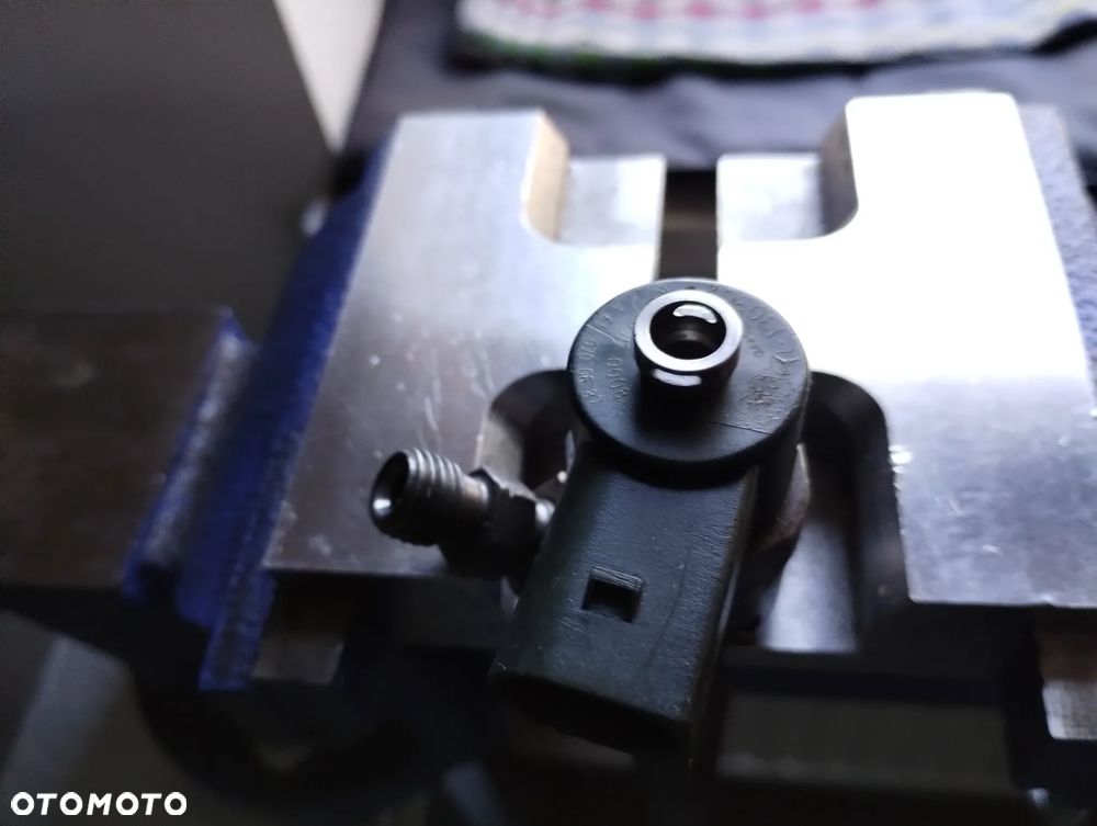 EPS 100 próbnik Bosch test wtryskiwacza - piezo odpowietrzania - 13