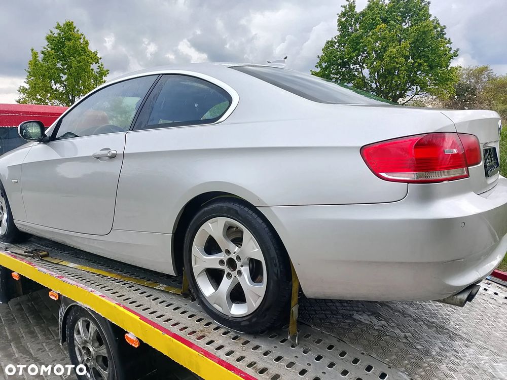 BMW Seria 3 330d xDrive Edition Exclusive - 12