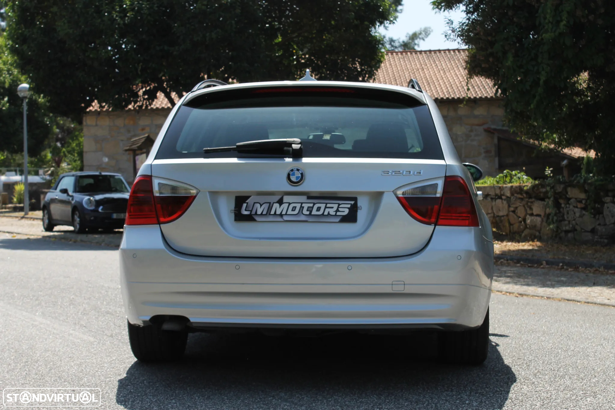 BMW 320 d Touring Exclusive - 15