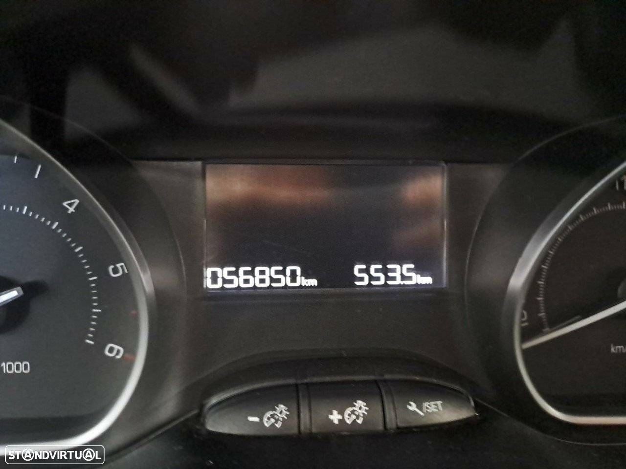Peugeot 208 1.5 BlueHDi Signature - 13