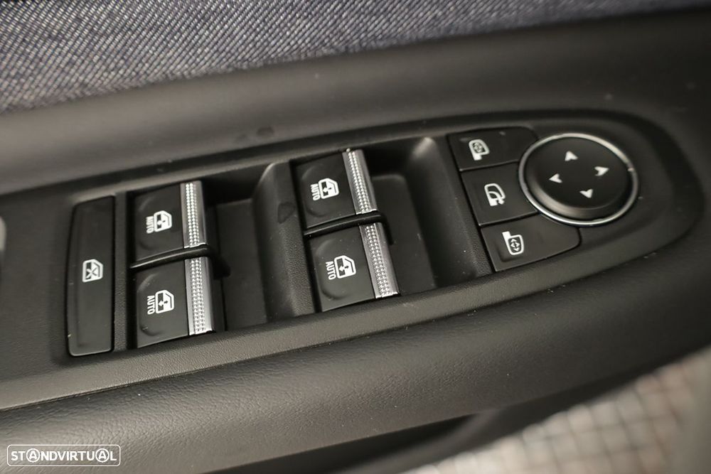 Renault 5 E-Tech 52 kWh Techno Autonomia Conforto - 21
