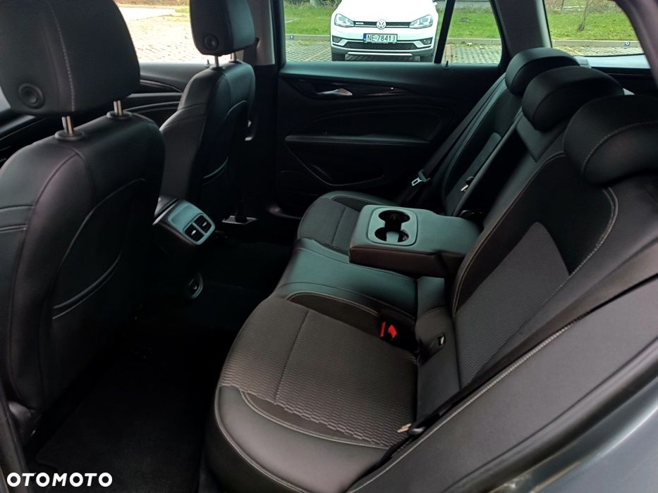 Opel Insignia 2.0 Exclusive - 18