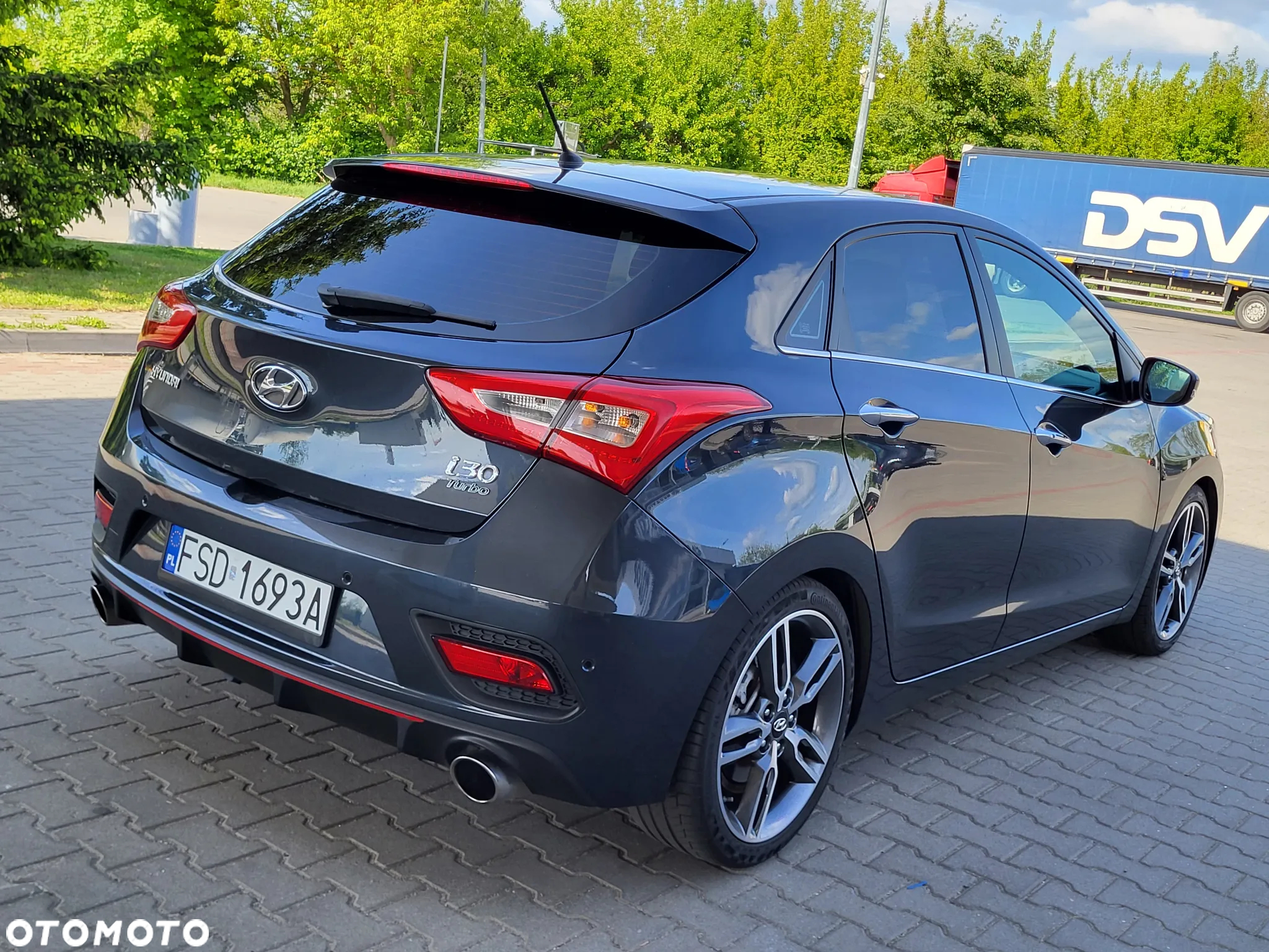 Hyundai i30 1.6 GDI Turbo Luxury - 8