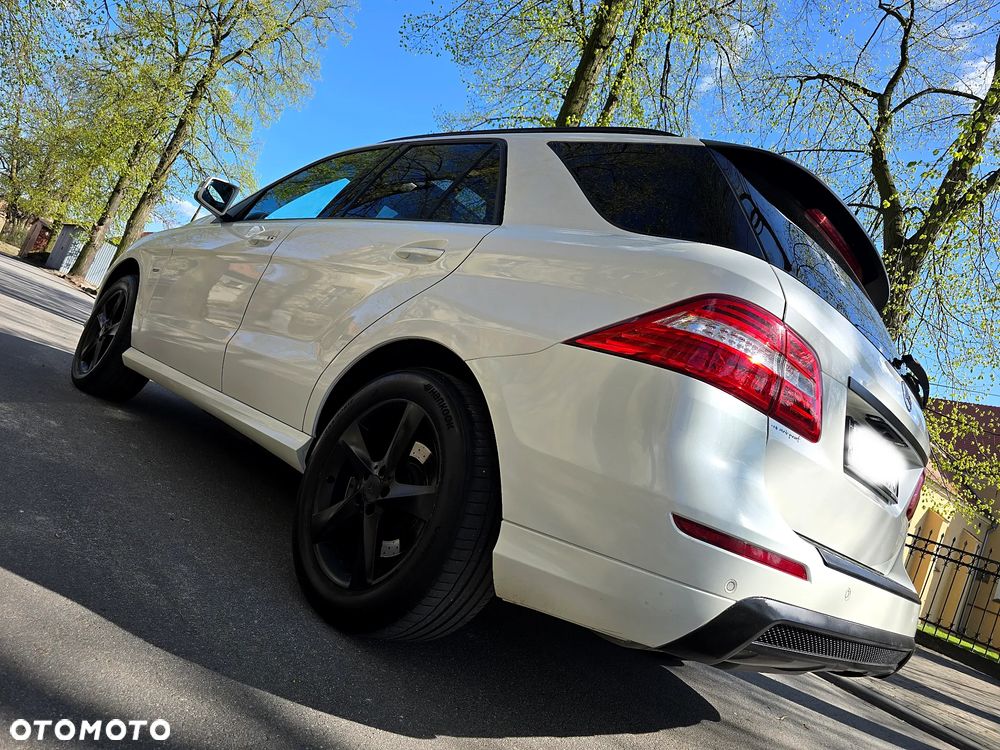 Mercedes-Benz ML 350 BlueTEC 4MATIC 7G-TRONIC - 27