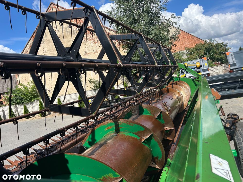 John Deere 818 - 3