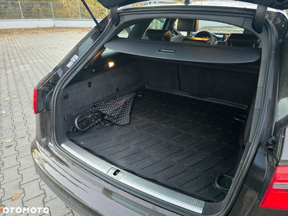Audi A6 Allroad - 36