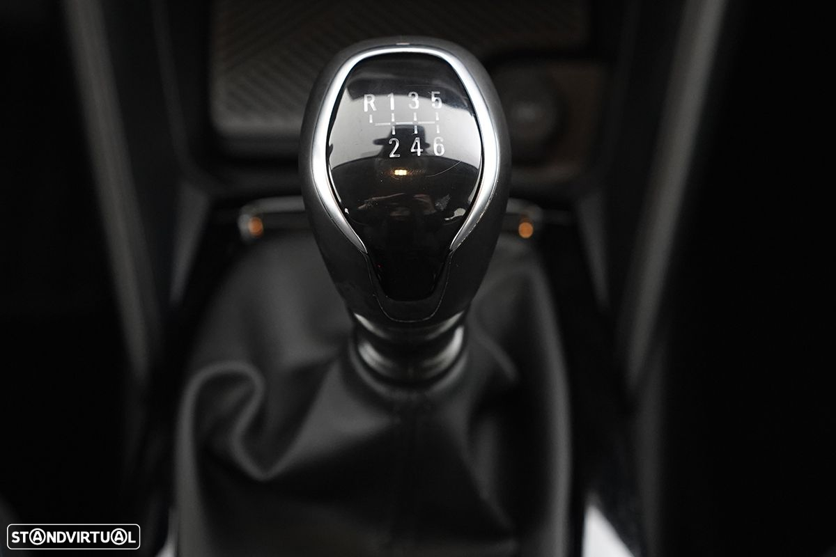 Citroën C4 1.2 PureTech Plus - 12