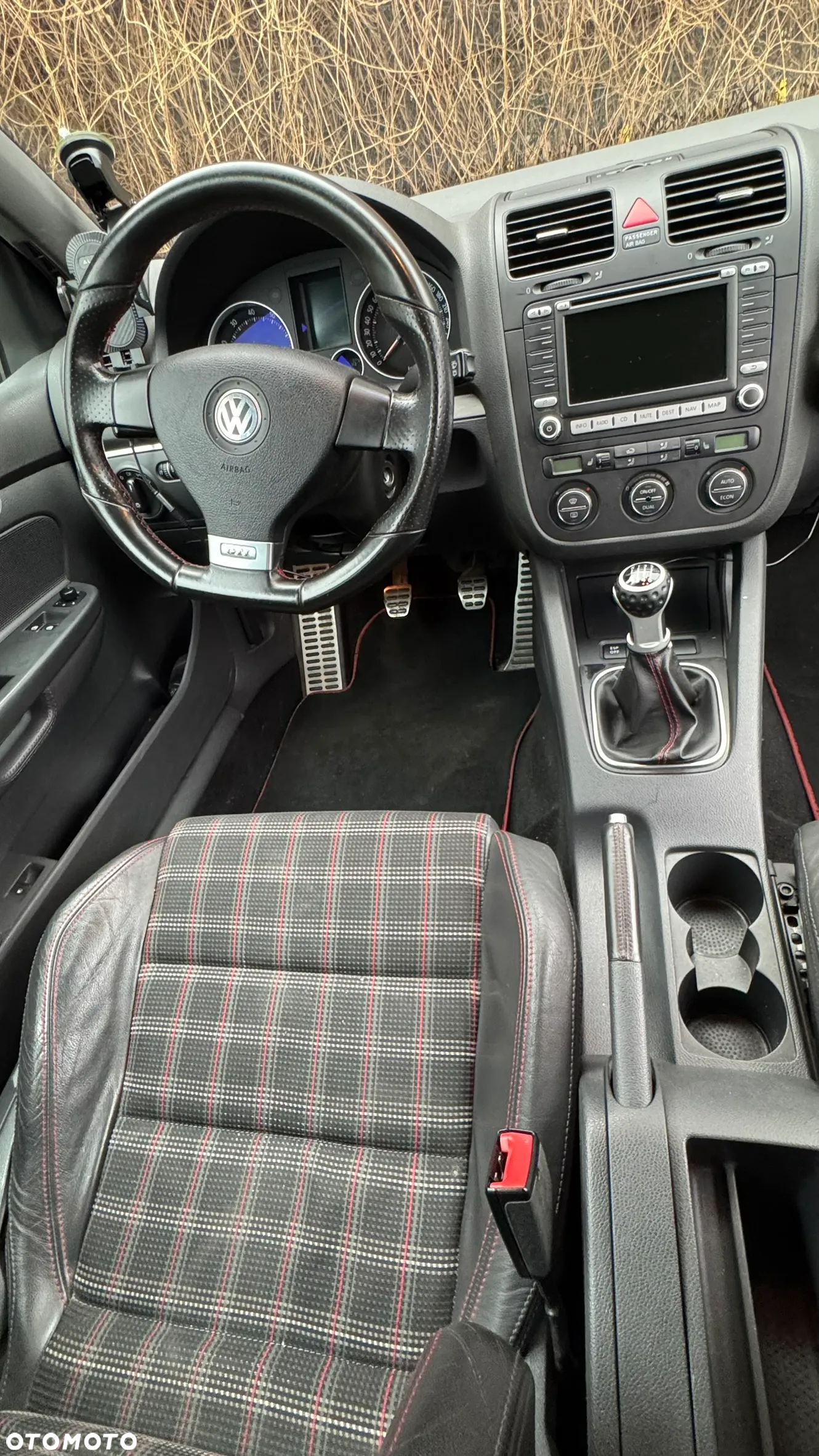 Volkswagen Golf V 2.0 TSI GTI Edition 30 - 16
