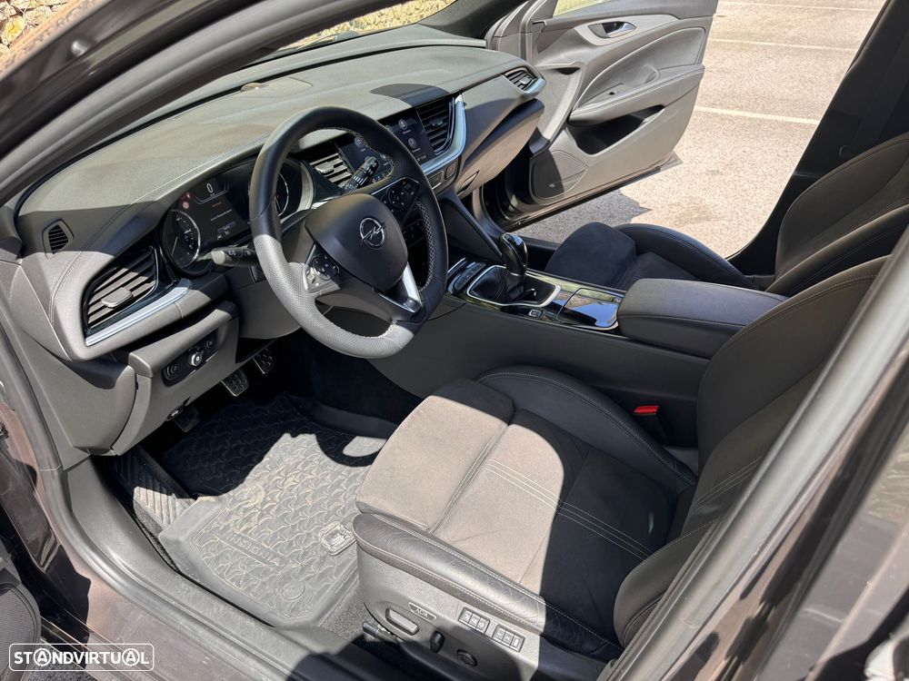 Opel Insignia - 10