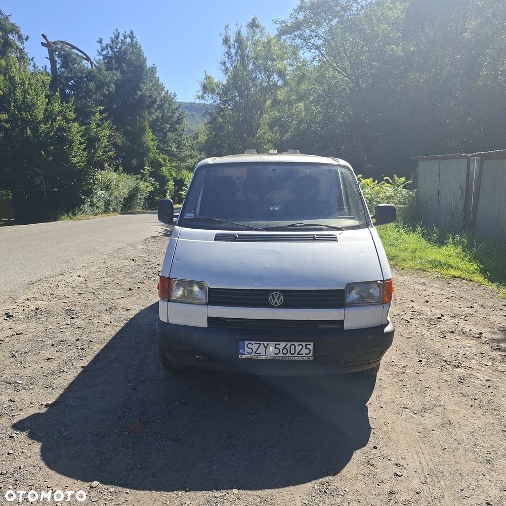 Volkswagen Transporter - 4