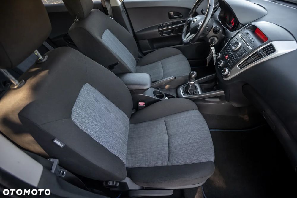 Kia Ceed 1.4 CVVT Attract - 20