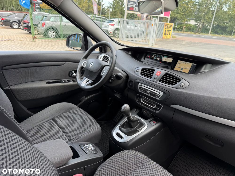 Renault Scenic - 6