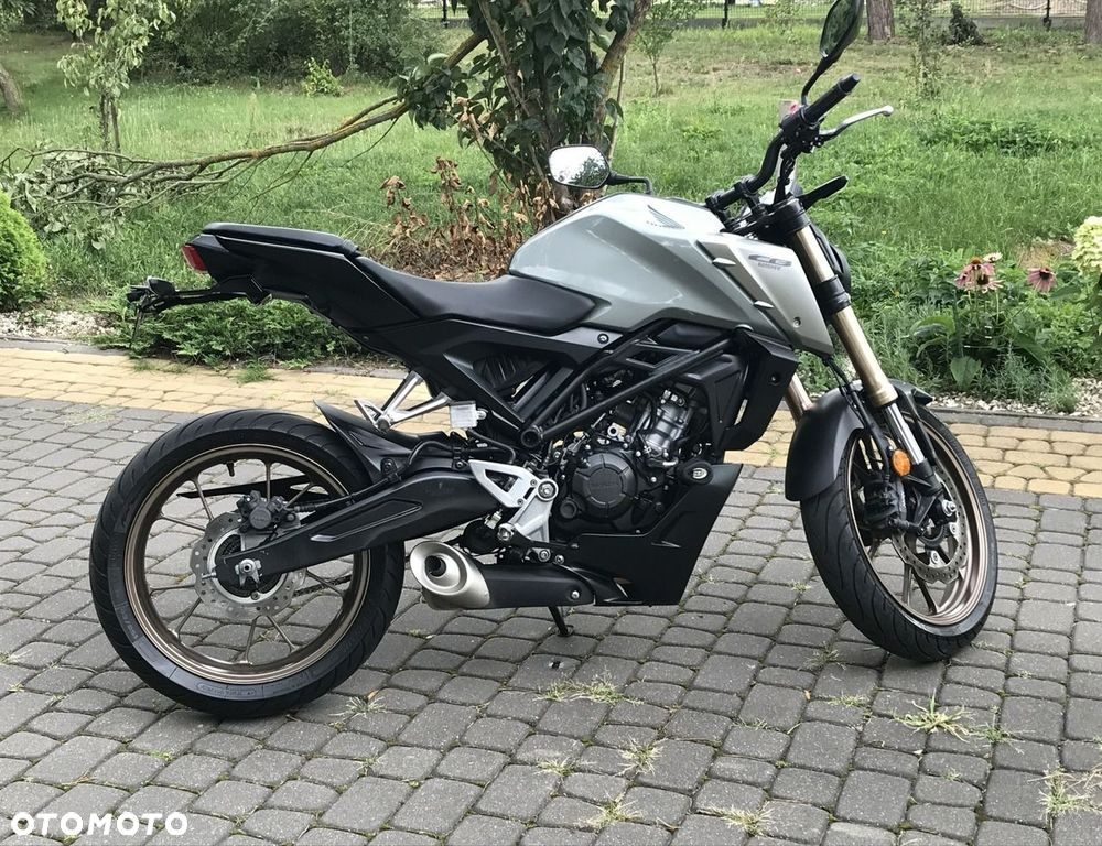 Honda CB - 3