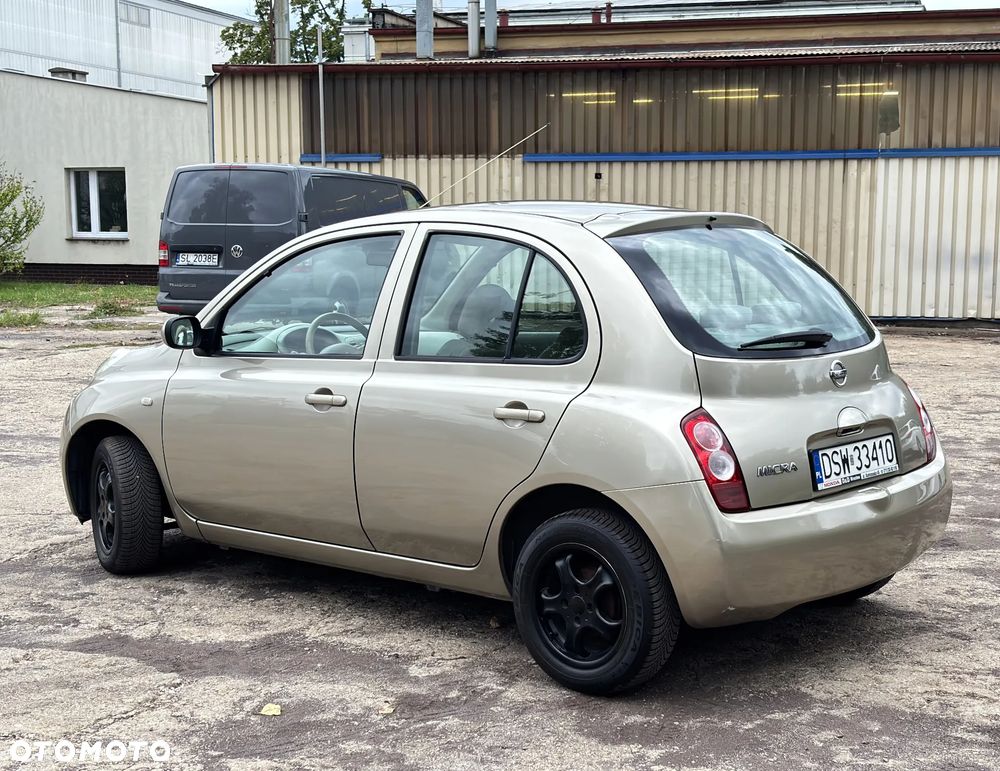 Nissan Micra - 5