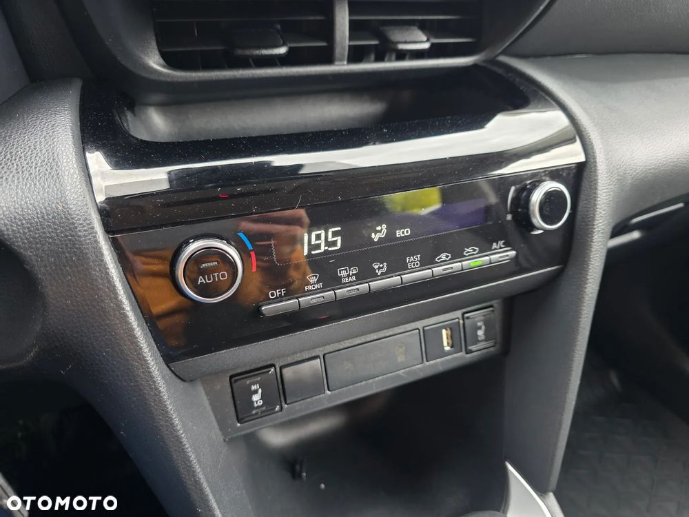 Toyota Yaris Cross - 23