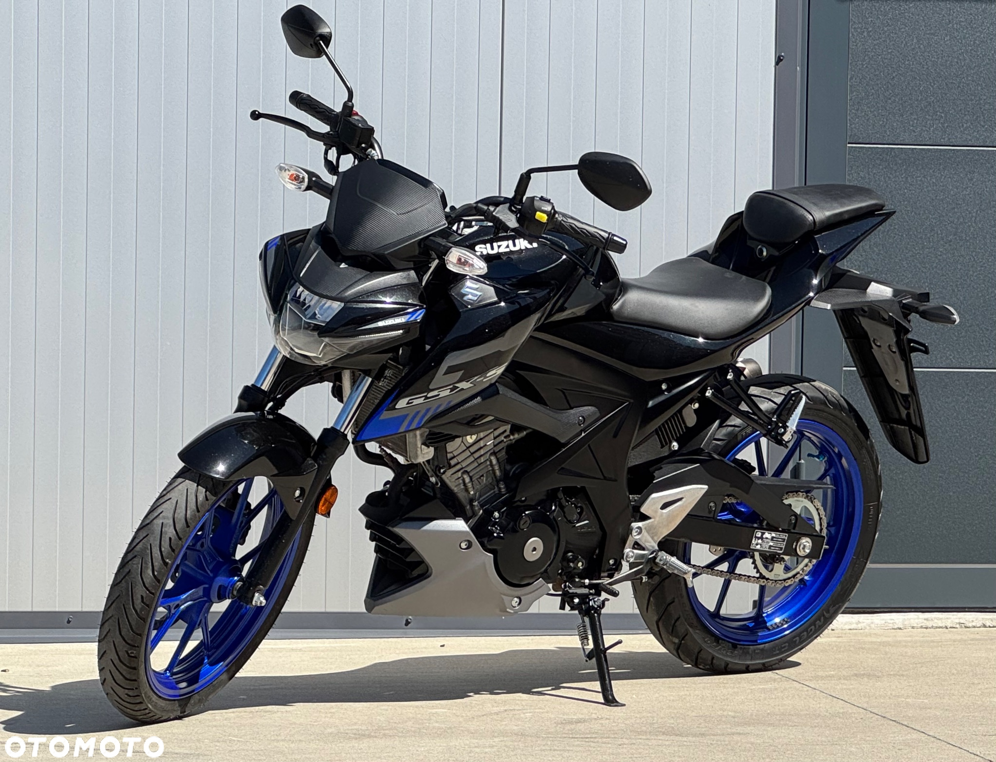 Suzuki GSX - 25