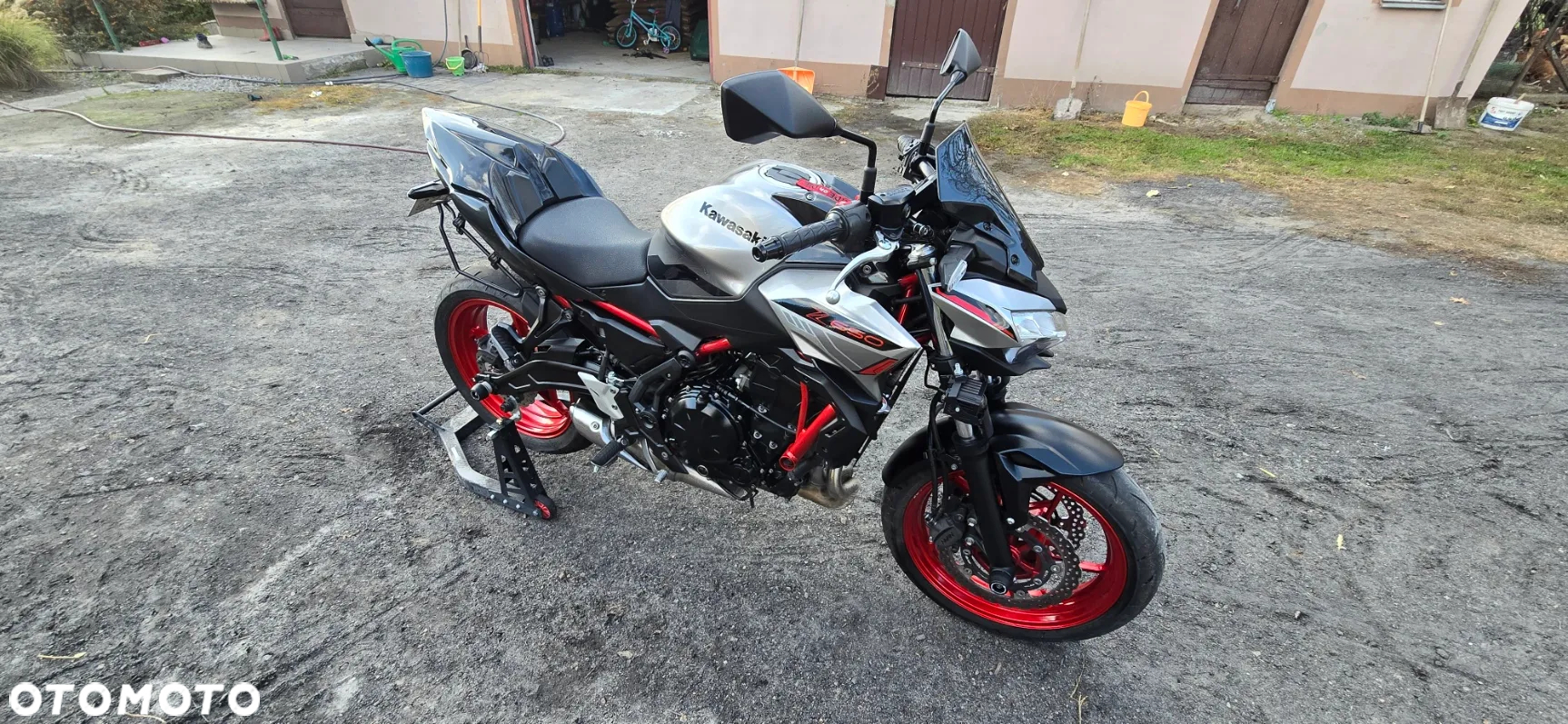 Kawasaki Z 650 - 15
