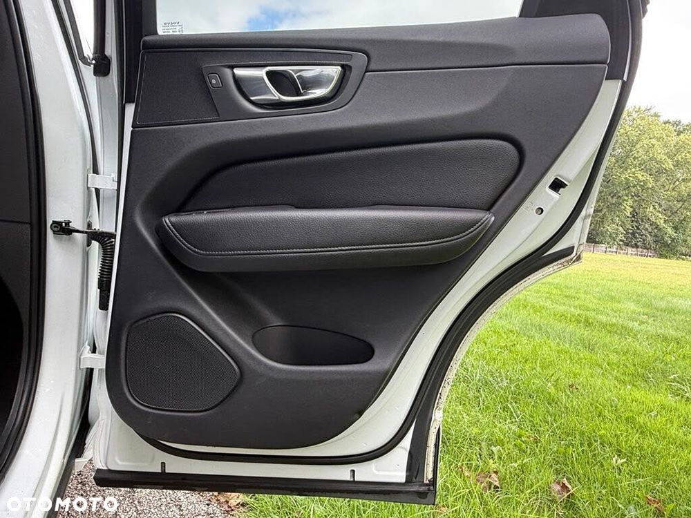 Volvo XC 60 - 28
