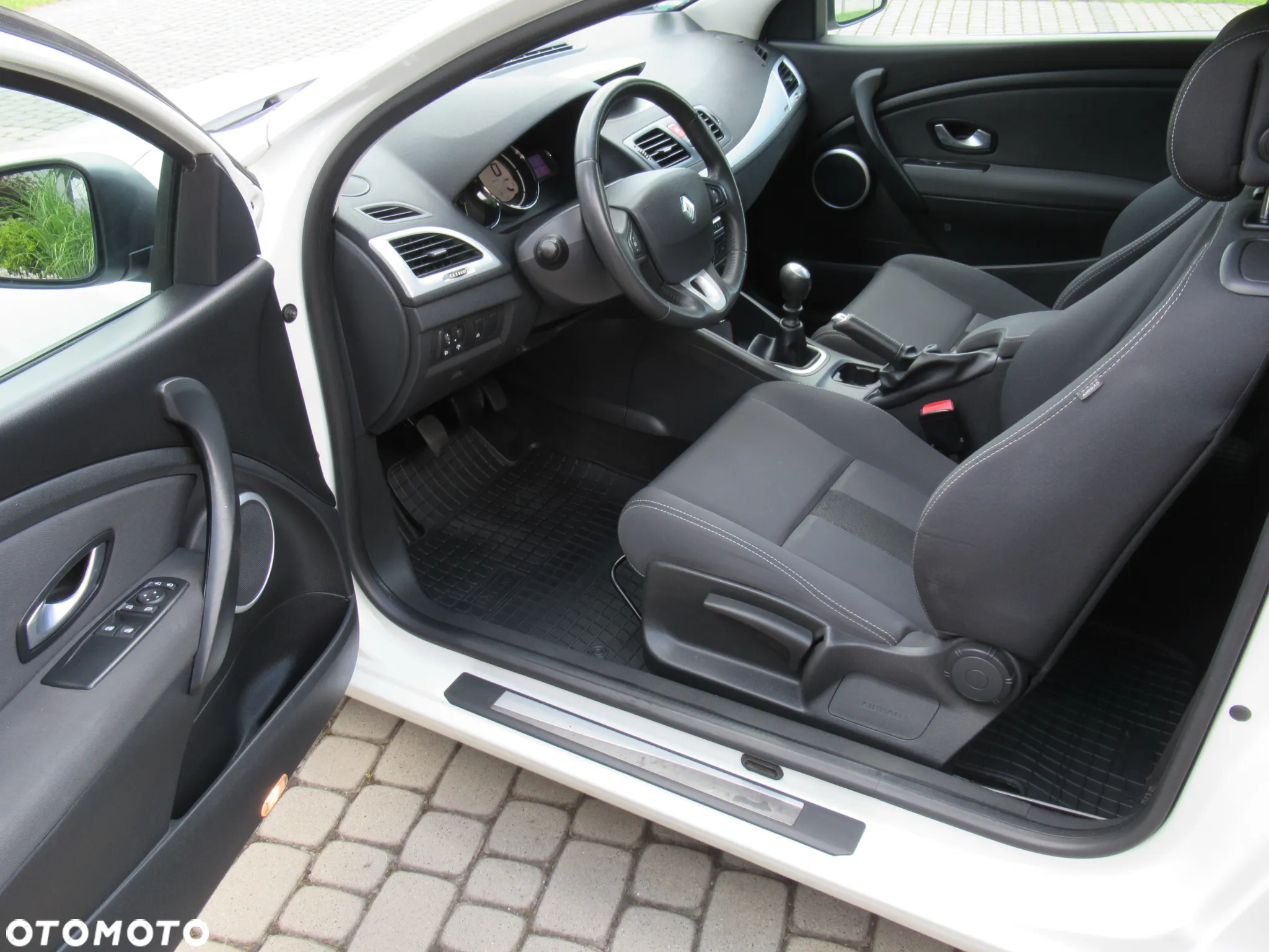 Renault Megane 1.6 16V Dynamique - 9