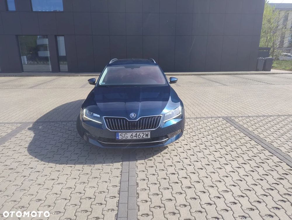 Skoda Superb 2.0 TDI Style DSG - 2