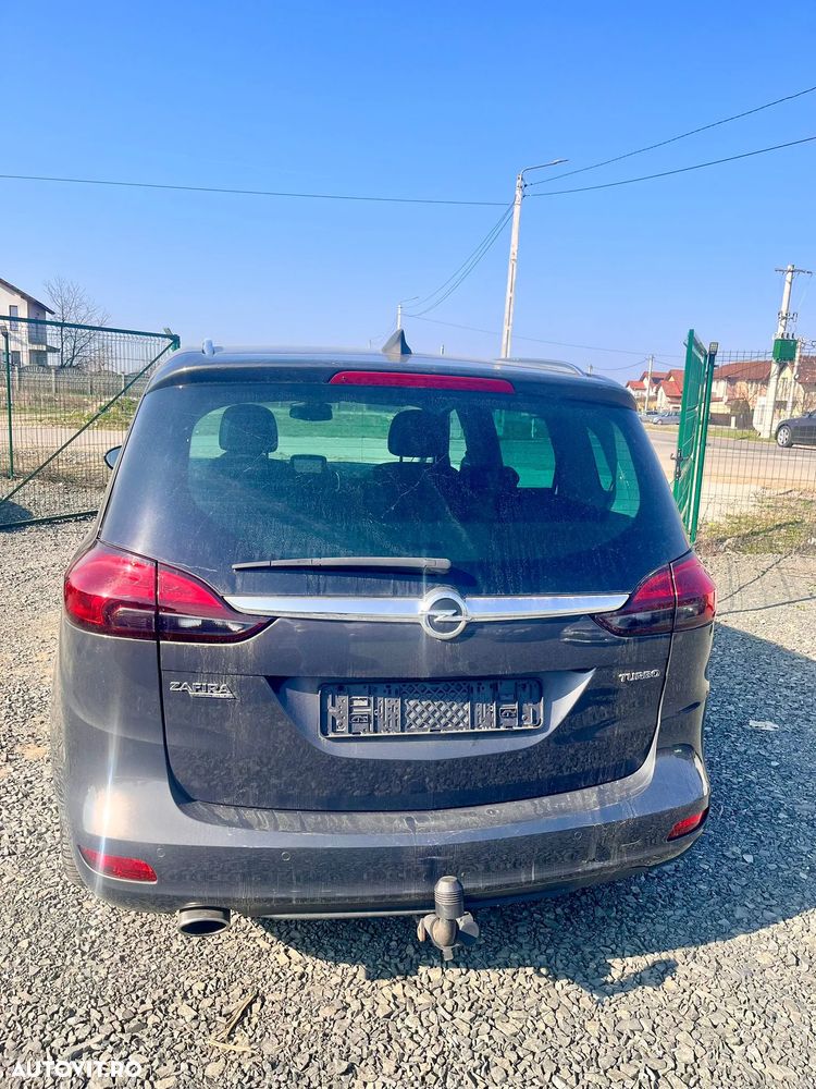 Opel Zafira - 7