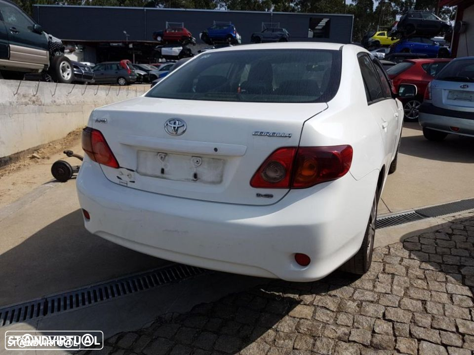 Toyota Corolla 2009 4 portas para peças - 2