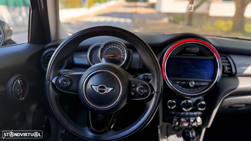 MINI 5 Portas Cooper D - 5