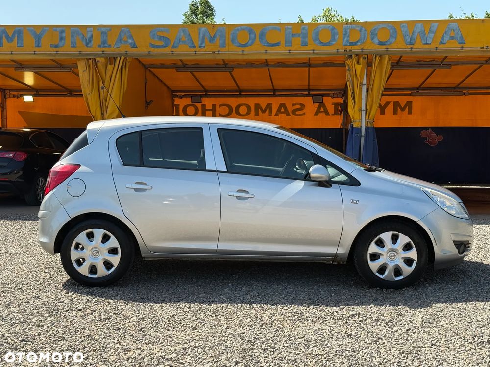 Opel Corsa - 6