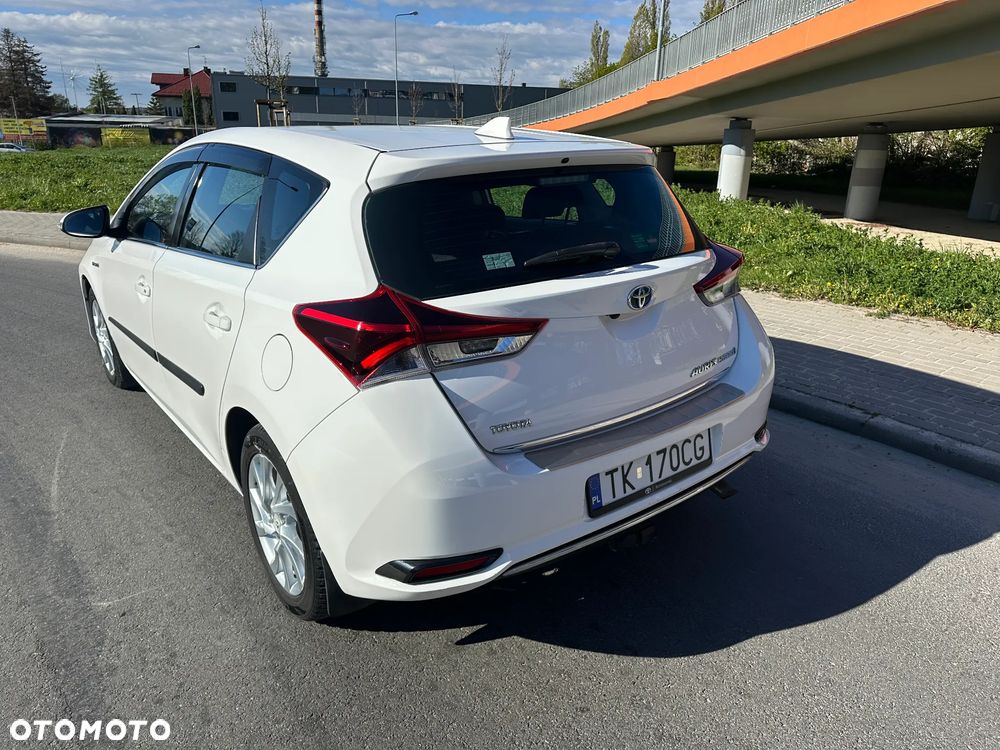 Toyota Auris - 6
