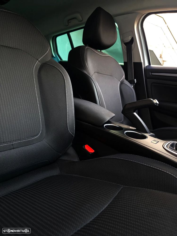 Renault Mégane Sport Tourer 1.3 TCe Limited - 55