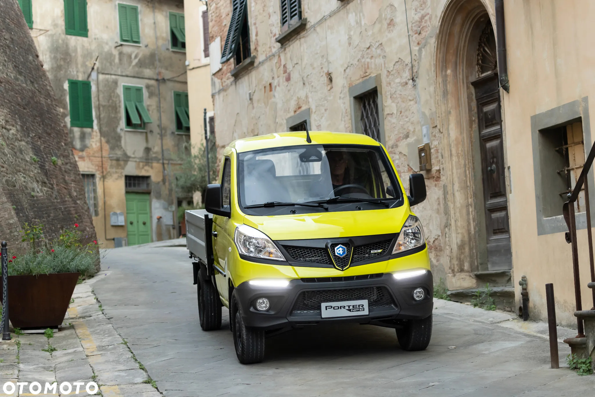 Piaggio Porter NPe - 12
