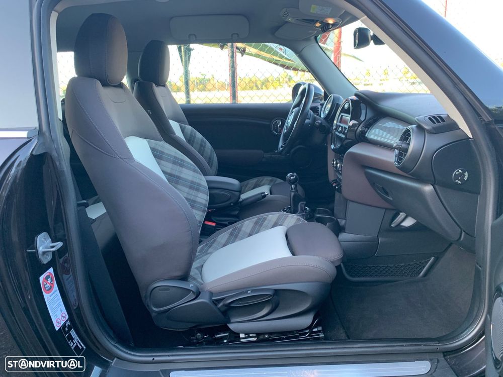 MINI 3 Portas One D - 20