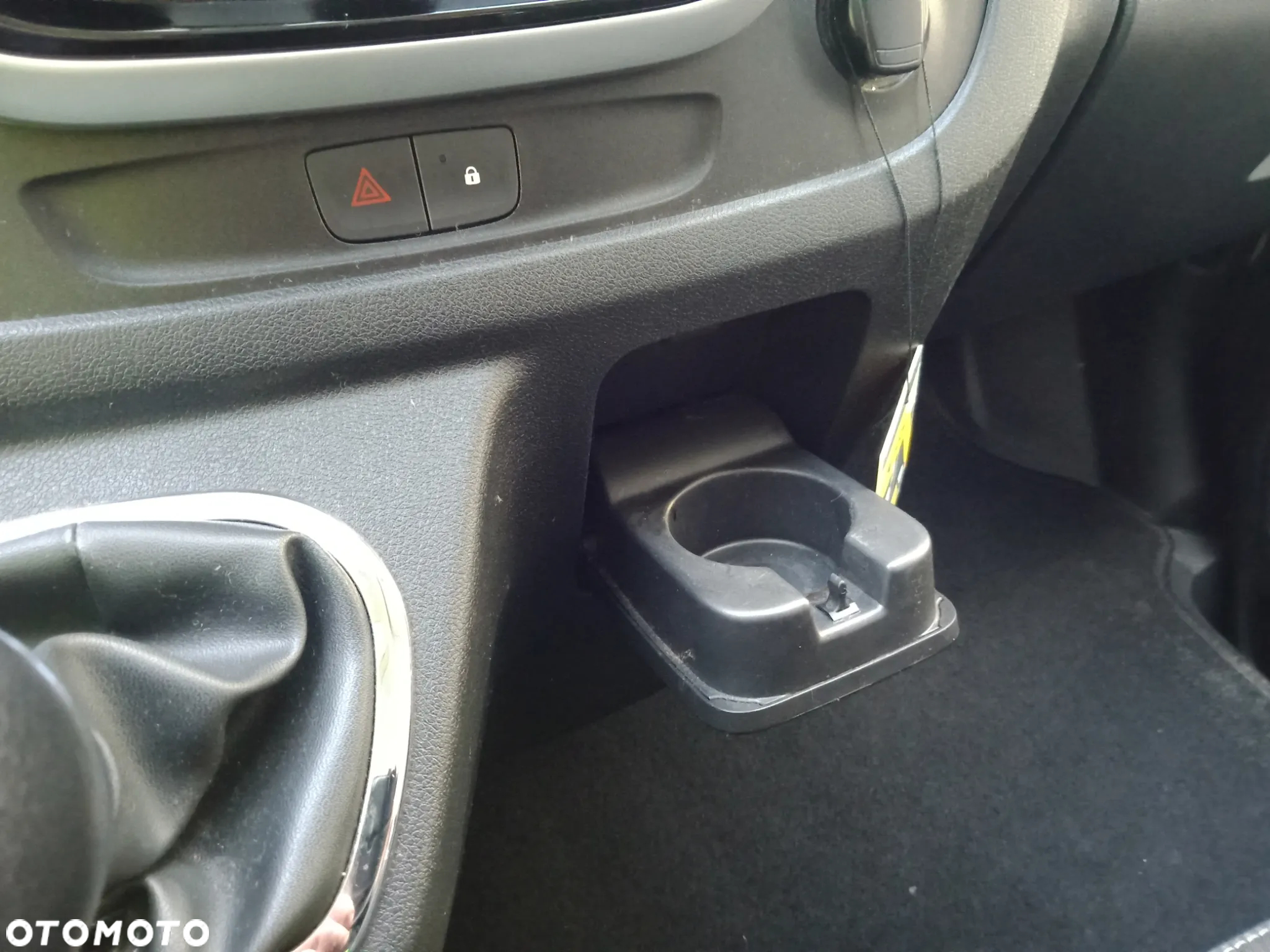 Renault Trafic - 13