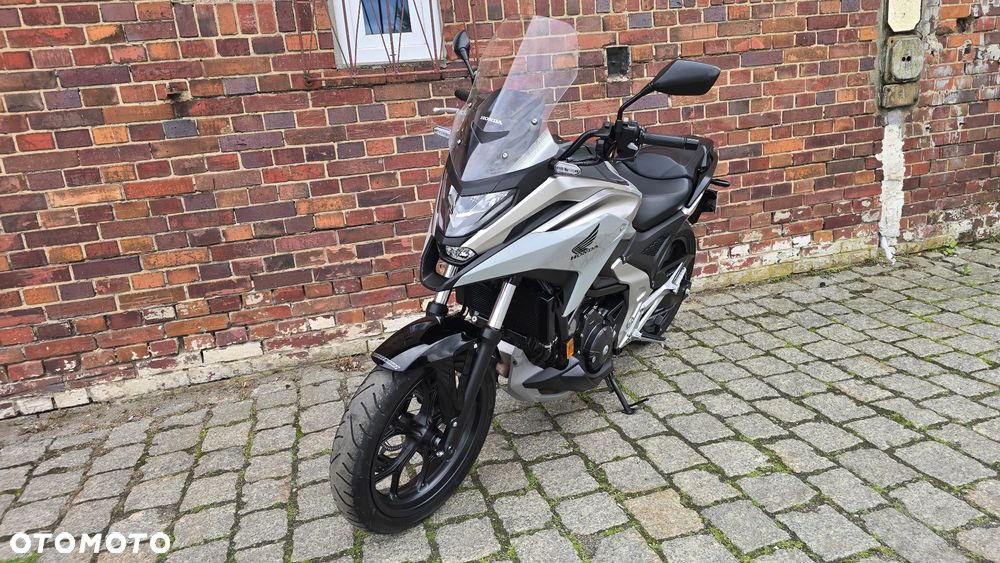 Honda NC - 20