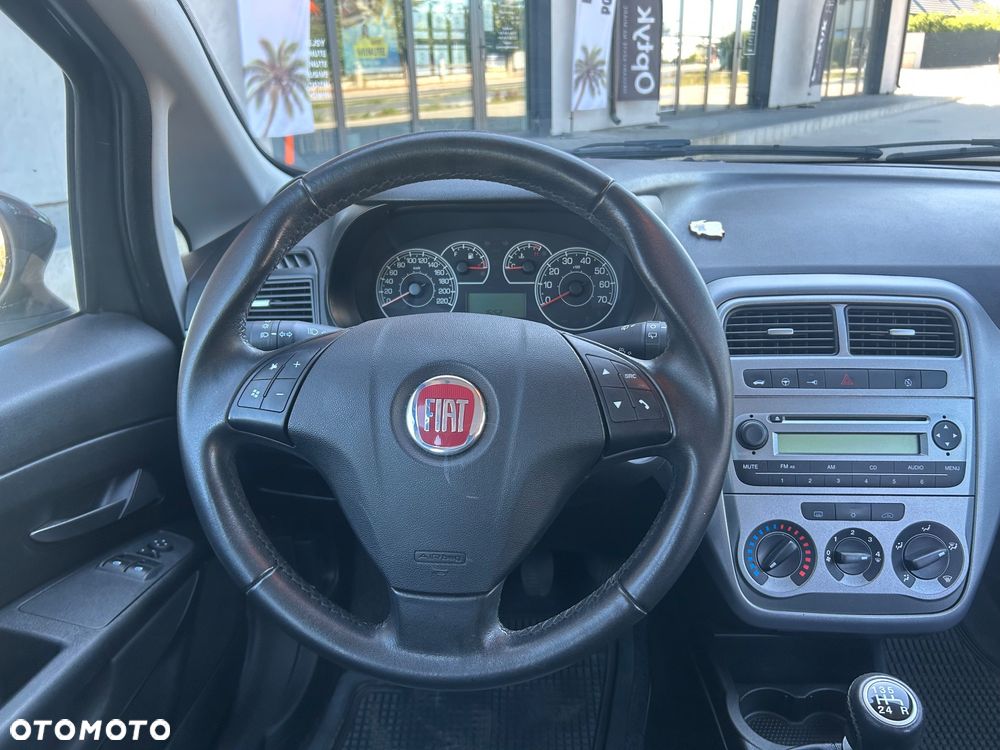 Fiat Grande Punto 1.4 16V Active - 12